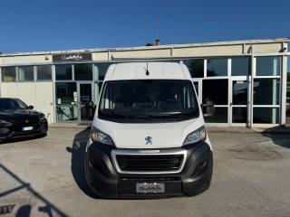 PEUGEOT Boxer usata, con Airbag