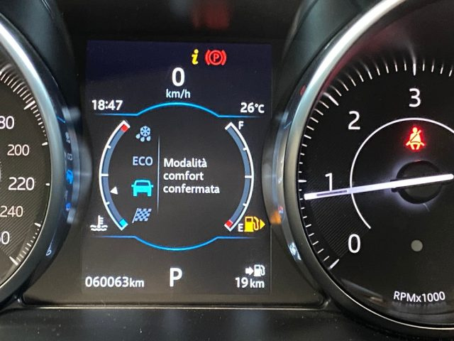 JAGUAR E-Pace usata, con USB
