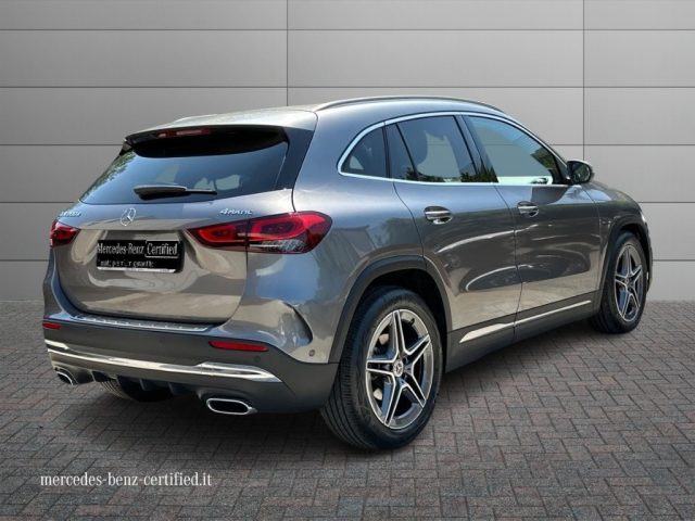 MERCEDES-BENZ GLA 200 usata, con Airbag