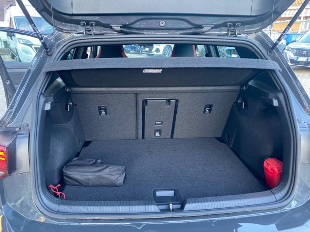 VOLKSWAGEN Golf GTI usata, con Fari LED