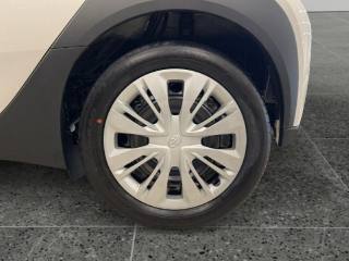 TOYOTA Aygo X usata, con Autoradio digitale