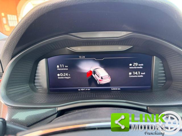 SKODA Kamiq usata, con USB