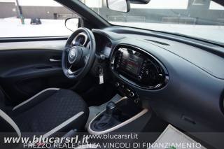 TOYOTA Aygo X usata 11