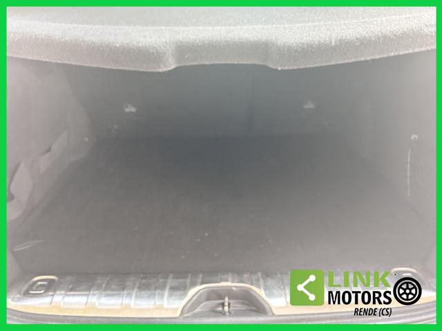 PEUGEOT 2008 usata, con Climatizzatore automatico, 2 zone