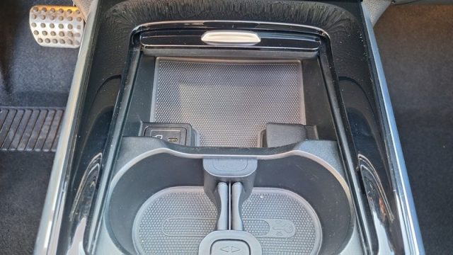 MERCEDES-BENZ GLA 200 usata, con Sedili sportivi