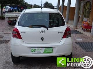 TOYOTA Yaris usata, con Alzacristalli elettrici