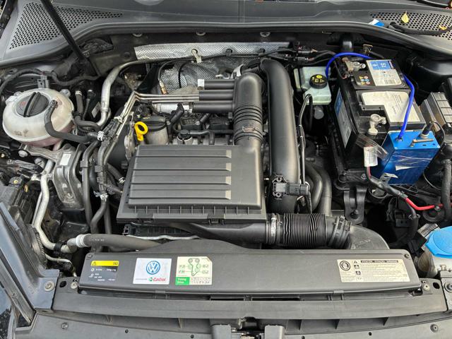 VOLKSWAGEN Golf usata, con Sedile posteriore sdoppiato