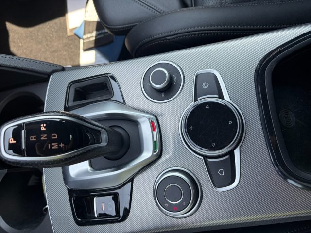 ALFA ROMEO Stelvio usata, con Sedili riscaldati