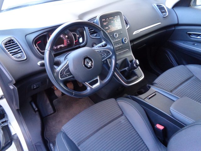 RENAULT Grand Scenic usata, con Boardcomputer