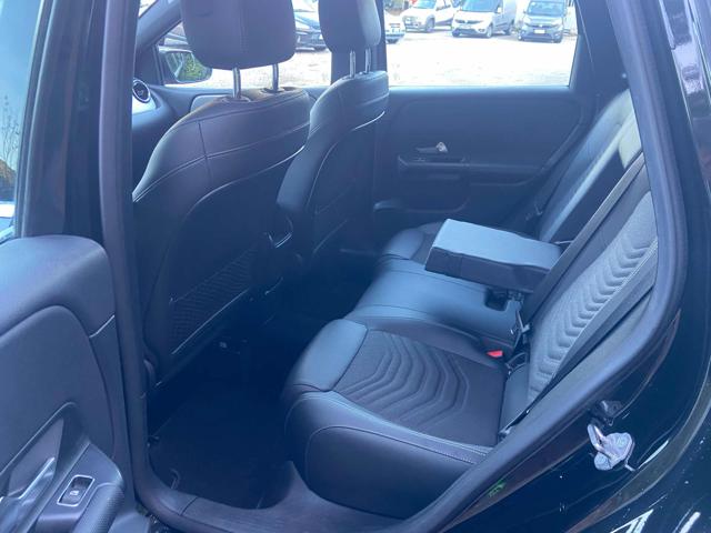 MERCEDES-BENZ B 180 usata, con Alzacristalli elettrici