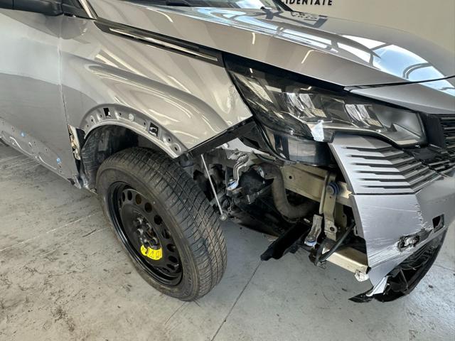 PEUGEOT 3008 usata, con Climatizzatore