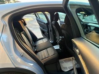 ALFA ROMEO Stelvio usata, con Controllo automatico clima
