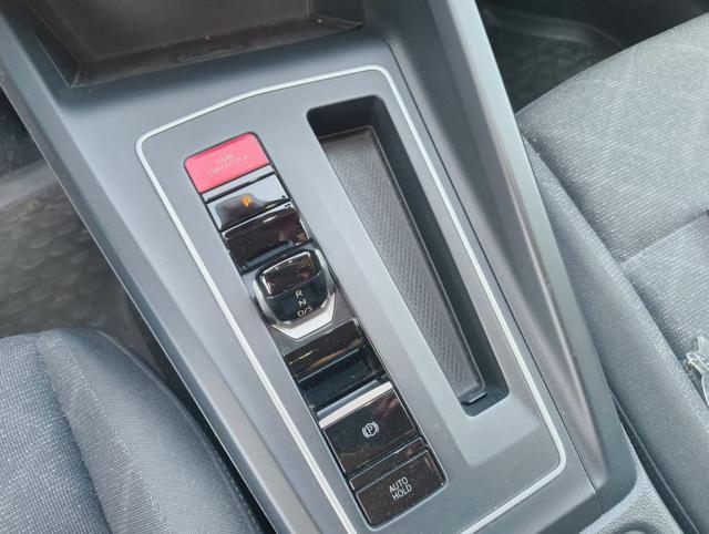 VOLKSWAGEN Golf usata, con Climatizzatore