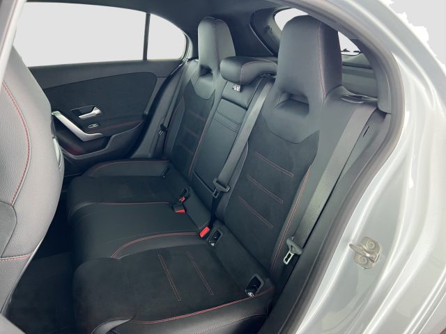 MERCEDES-BENZ A 180 usata 9