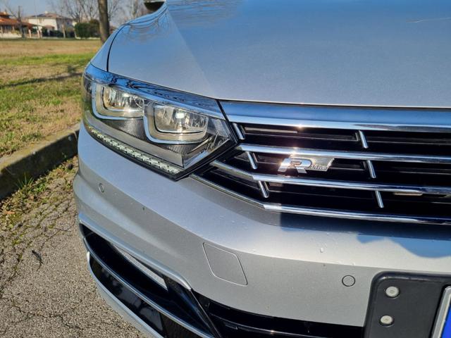VOLKSWAGEN Passat Variant usata, con Climatizzatore