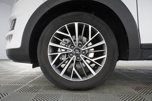 HYUNDAI Tucson usata 13