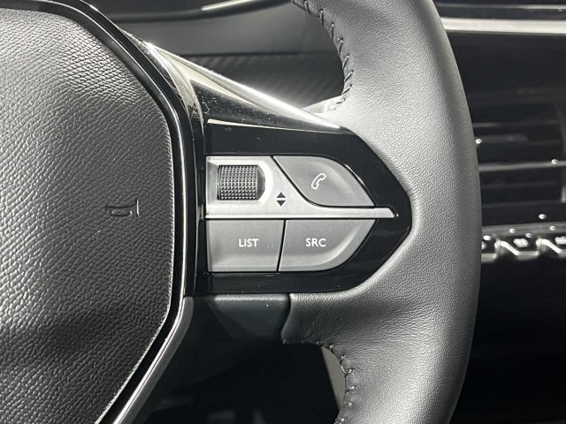 PEUGEOT 2008 usata 24