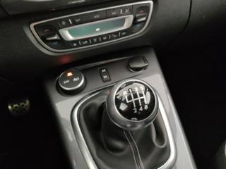 RENAULT Scenic usata, con USB