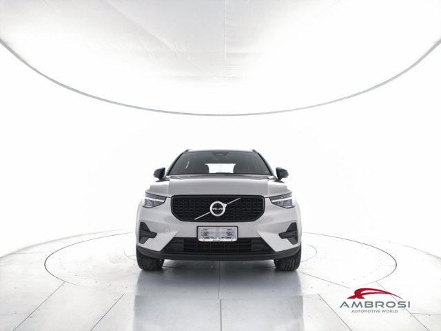 VOLVO XC40 usata 4