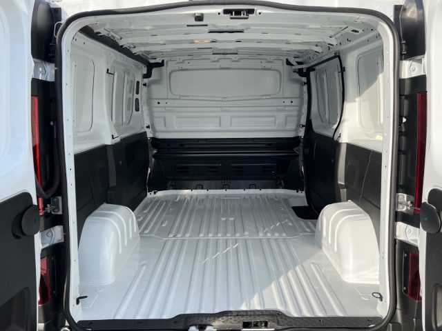 RENAULT Trafic usata, con Specchietti laterali elettrici