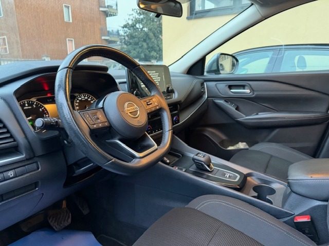 NISSAN Qashqai usata, con Boardcomputer