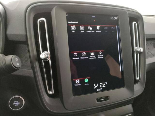 VOLVO XC40 usata, con Volante in pelle