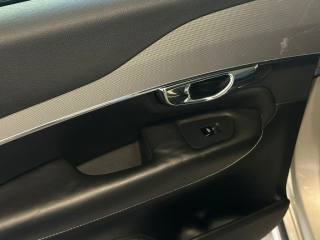 VOLVO XC90 usata, con Fari LED