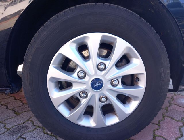 FORD Tourneo Custom usata, con Sedili riscaldati