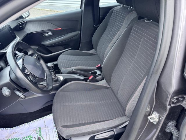 PEUGEOT 208 usata, con USB