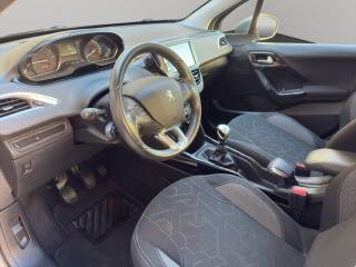 PEUGEOT 2008 usata, con Cruise Control