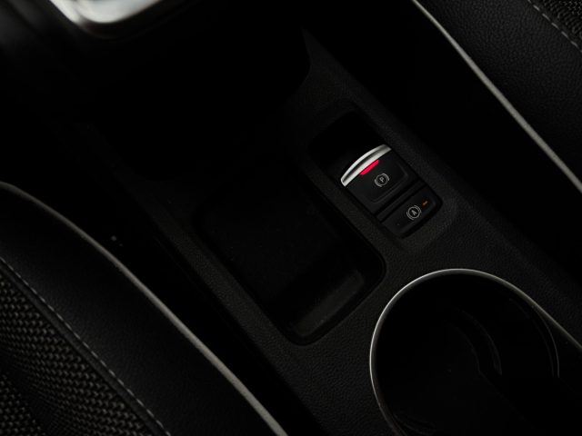 RENAULT Captur usata, con Cronologia tagliandi