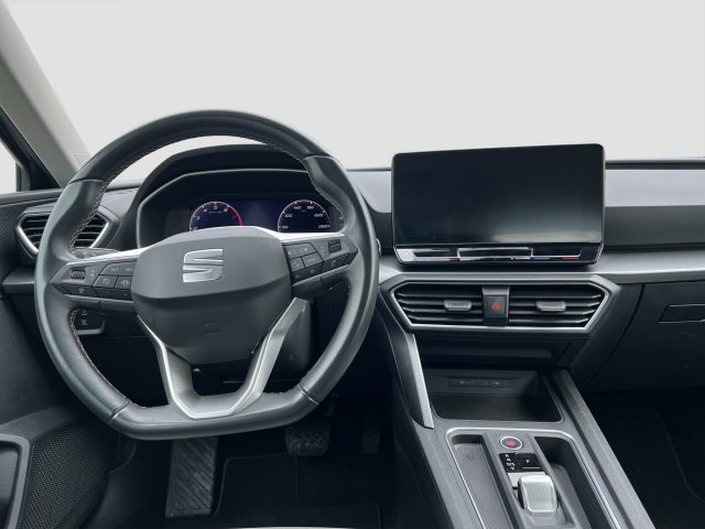 SEAT Leon usata 8