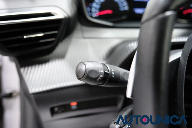 PEUGEOT 208 usata, con Volante multifunzione