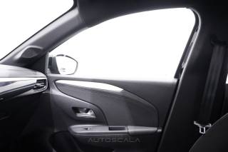 OPEL Corsa usata, con USB