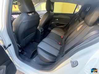 PEUGEOT 308 usata, con Sistema di navigazione