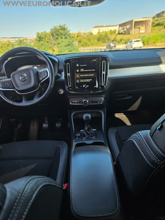 VOLVO XC40 usata, con Autoradio