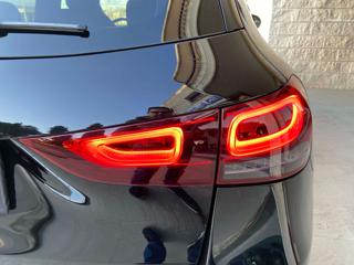 MERCEDES-BENZ GLA 220 usata, con Leve al volante