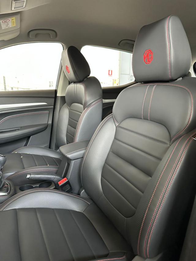 MG ZS usata, con Autoradio