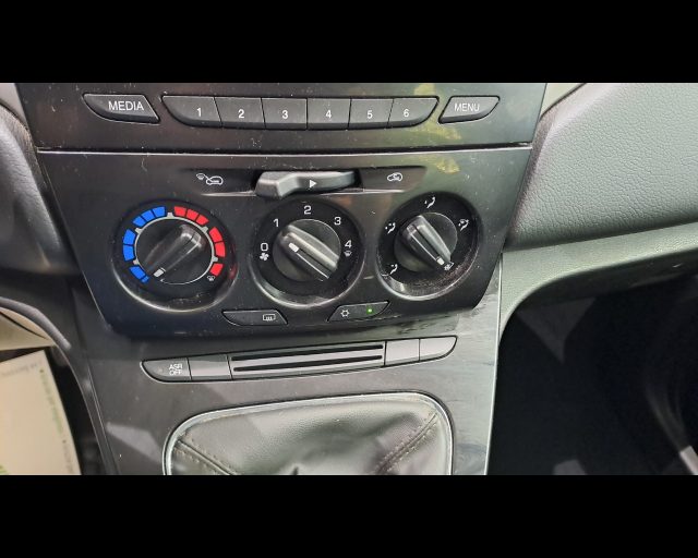 LANCIA Ypsilon usata, con Specchietti laterali elettrici