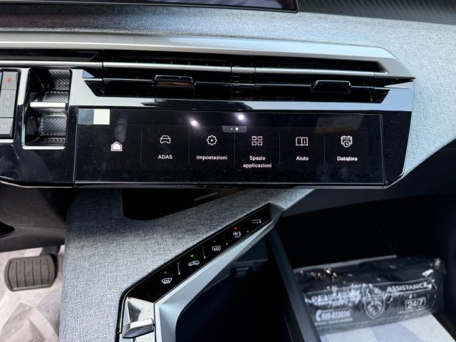 PEUGEOT 5008 usata, con Sensore di luce