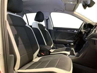 VOLKSWAGEN T-Roc usata, con Controllo trazione