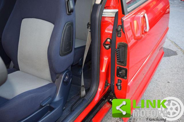 PEUGEOT 1007 usata, con Airbag testa