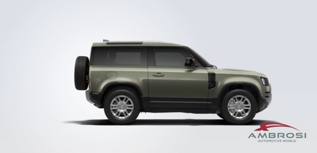 LAND ROVER Defender usata 1