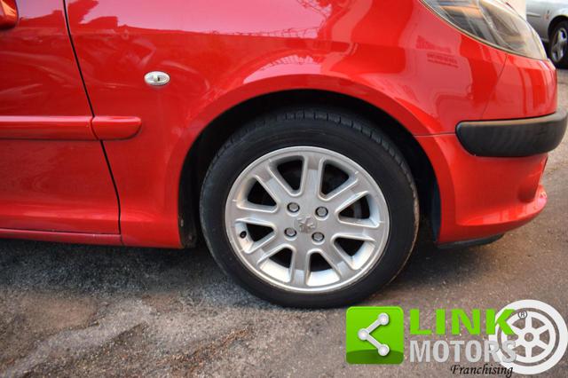 PEUGEOT 1007 usata, con Cerchi in lega
