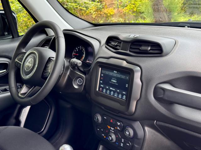 JEEP Renegade usata, con USB