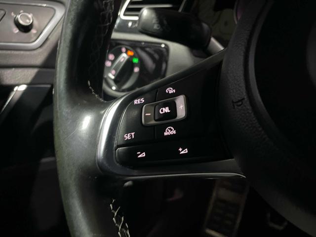 VOLKSWAGEN Golf usata, con ESP