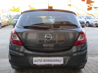OPEL Corsa usata, con Climatizzatore