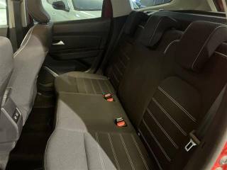 DACIA Duster usata, con Sensori di parcheggio posteriori