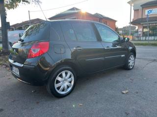 RENAULT Clio usata, con Airbag