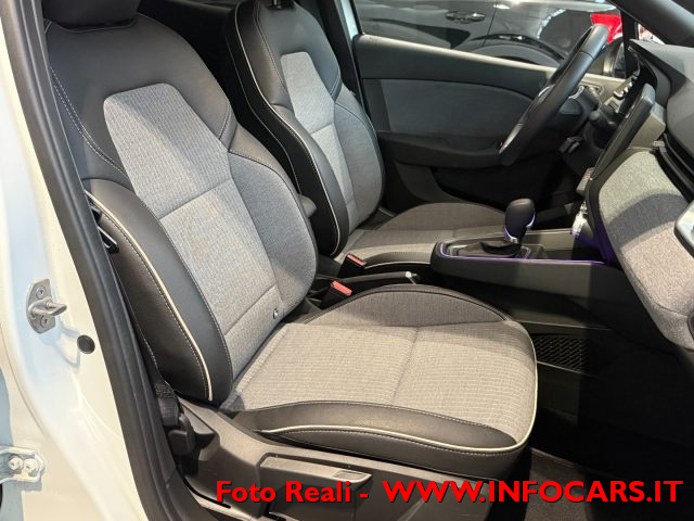 RENAULT Clio usata, con Autoradio